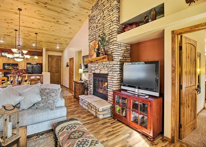 Top-rated Torreon Community! Deck & Forest Views! Show Low