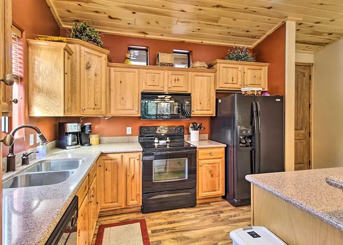 Top-rated Torreon Community! Deck & Forest Views! Show Low