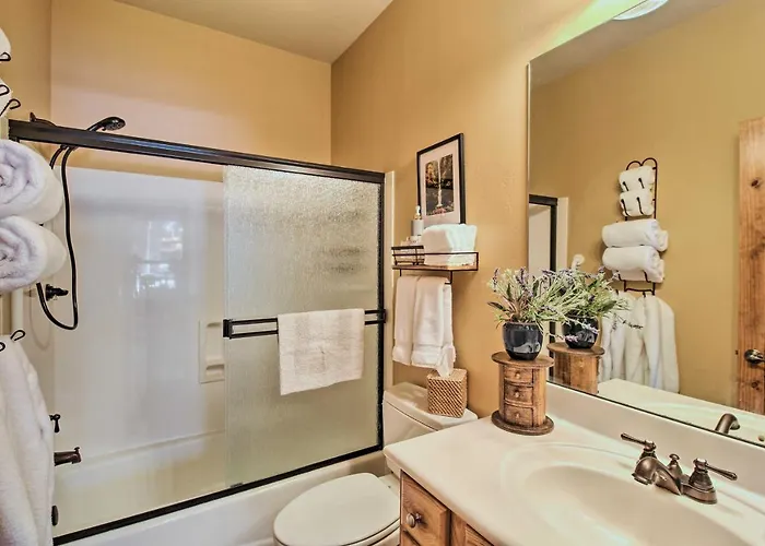 Top-rated Torreon Community! Deck & Forest Views! * Show Low