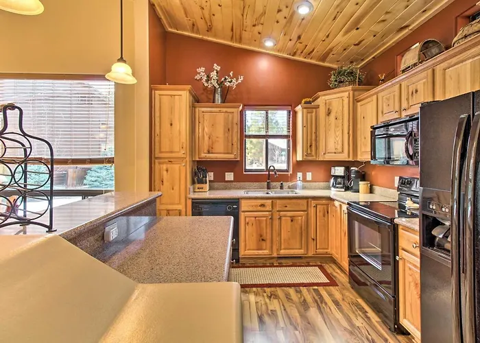 Top-rated Torreon Community! Deck & Forest Views!