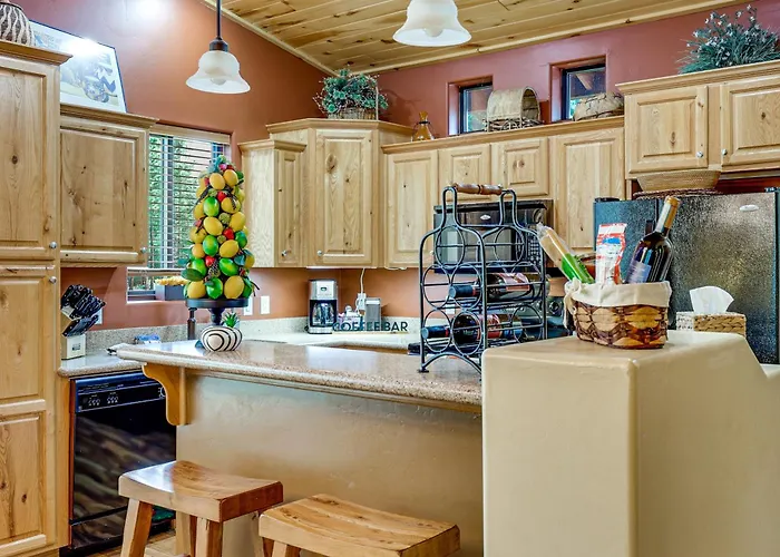 Holiday home Top-rated Torreon Community! Deck & Forest Views! *