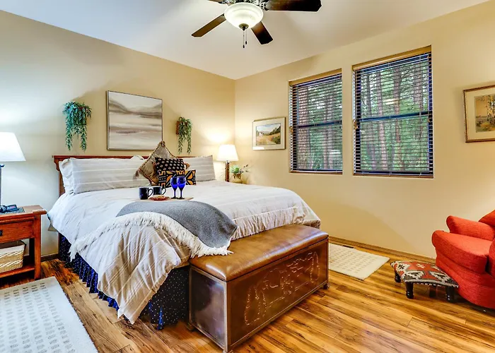 Top-rated Torreon Community! Deck & Forest Views! *
