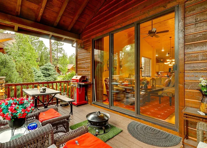 Holiday home Top-rated Torreon Community! Deck & Forest Views! *